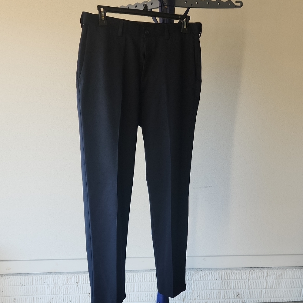 Haggar Men's Navy Chinos